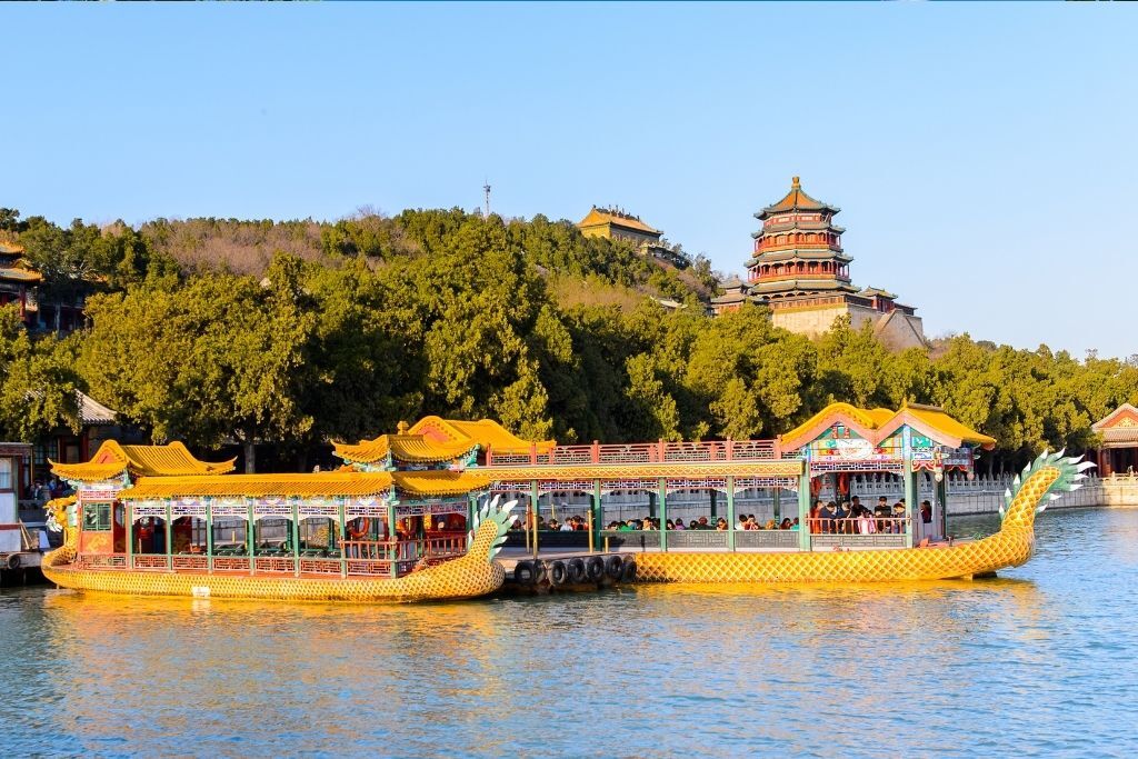 Begin your visa-prepared day with Vietnam’s tranquil ambiance